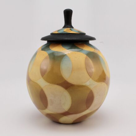 J116: Main image for Lidded Pot made by Kaname Takada